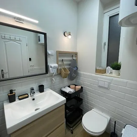 42 - Center Guest house *